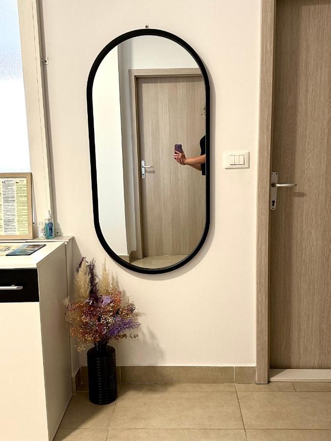 Apartman Nela Daire Kaštel Sućurac Dış mekan fotoğraf